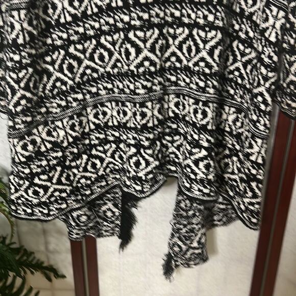 PULL & BEAR KNITTED SWEATER OVERSIZE SIZE EUR S‎ - Picture 3 of 4